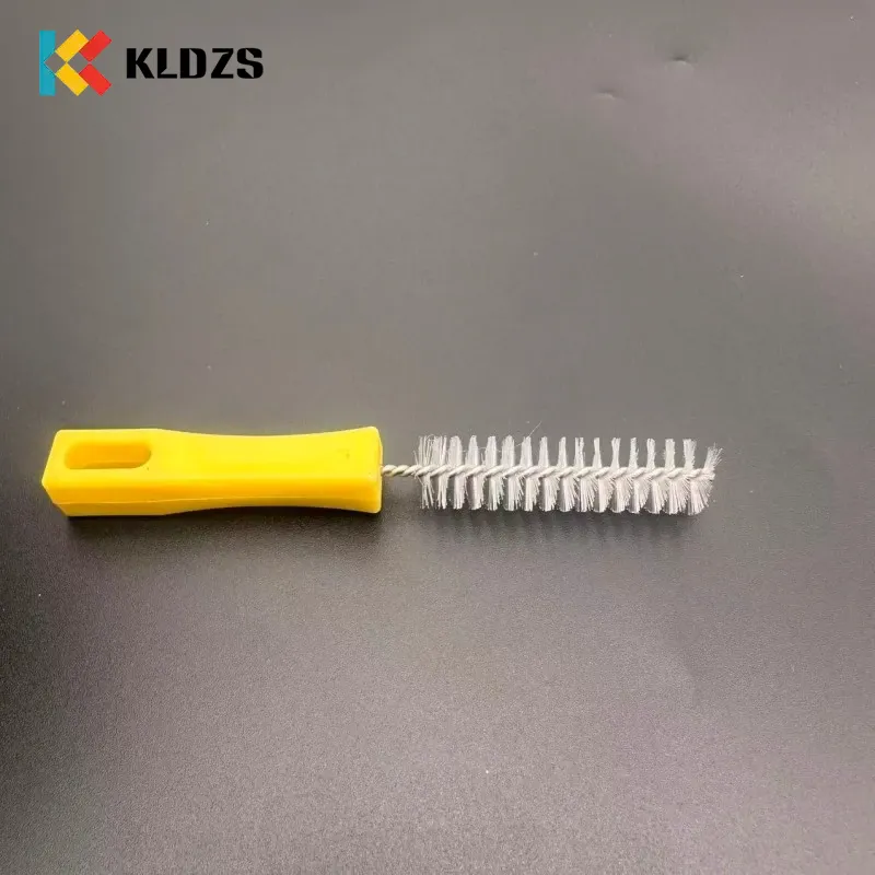 9mmx100mm எண்டோஸ்கோபிக் க்ளீனிங் பிரஷ்